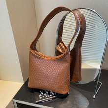 �������r�о���2026����Ҹ�������¿����e�μ�����ˮͰб���