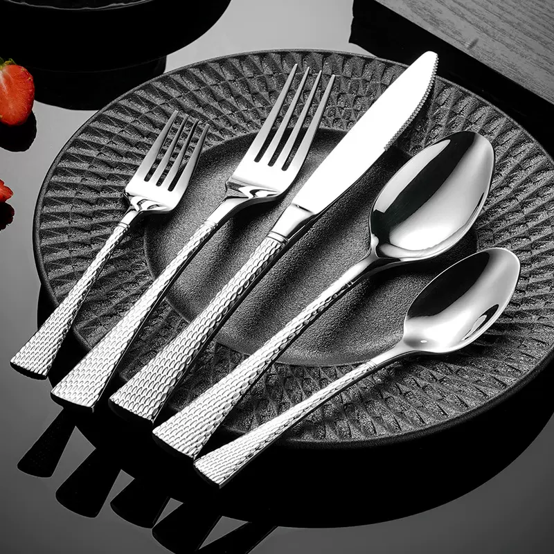 批发304不锈钢刀叉勺 创意双面鱼尾锤纹欧式西餐餐具酒店家用套装