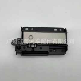 适用于雪佛兰GMC置物箱扣手 15914995 15914996