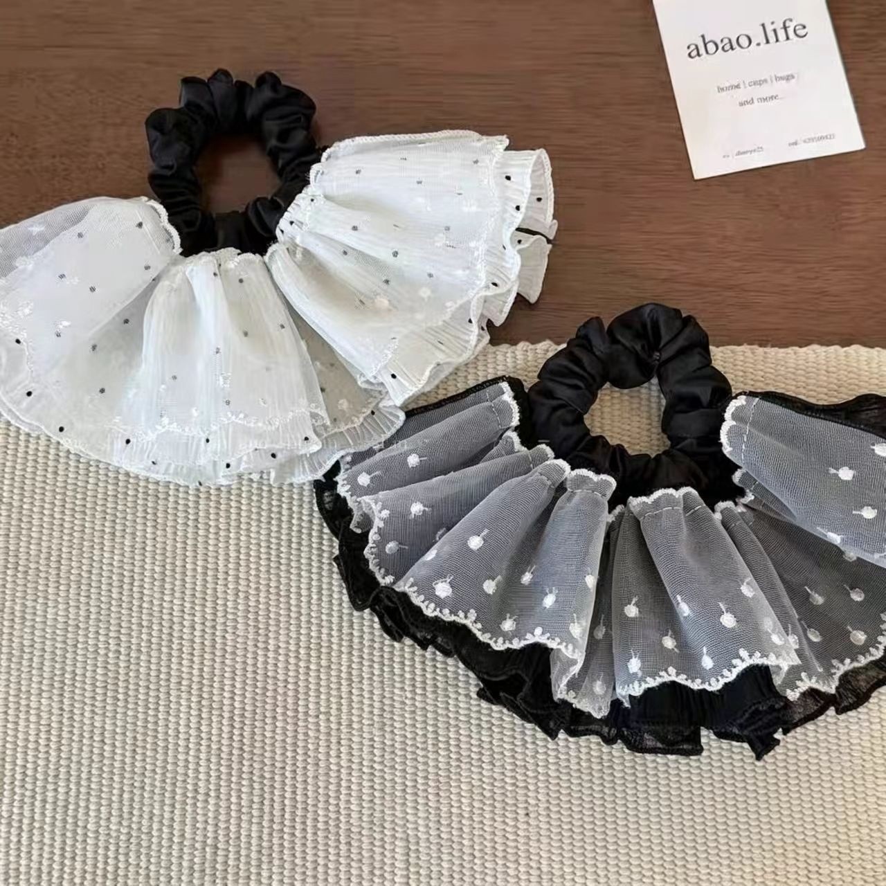 Korean girl's skirt-style polka dot lace scrunchie 2026 new model high-end semi-circle ponytail hair accessory
