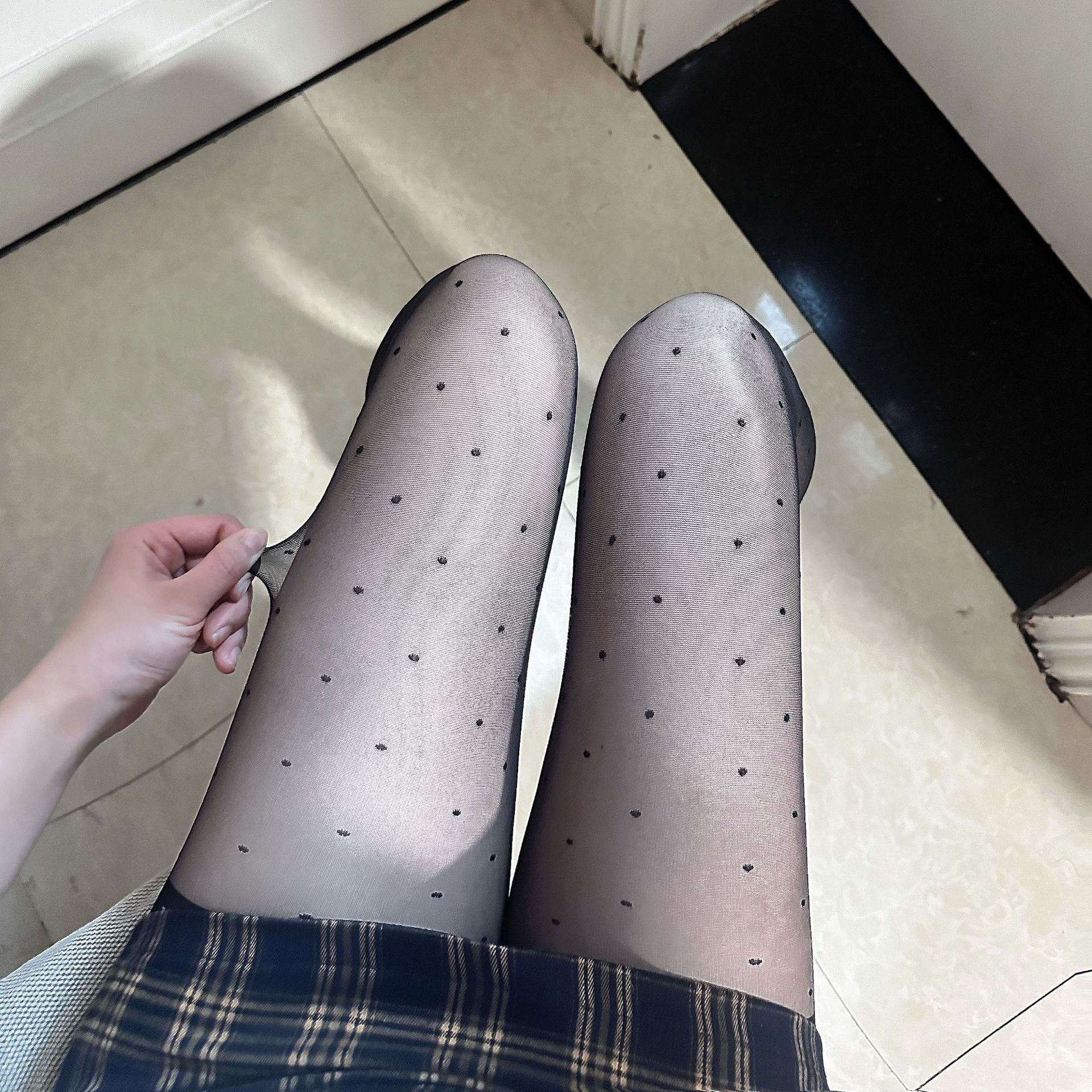 Polo Dot Black Silk Stockings Women's Spring and Autumn Ultra-thin Light Leg Artifact Anti-hook Silk Sexy Black Base Pantyhose