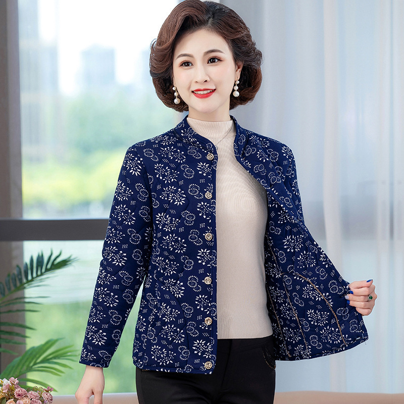 Middle-Aged and Elderly Women's Camel Wool Cotton Coat for Home Use, Suitable for Mothers, Can Be Worn Inside and Outside, with a Stand-Up Collar, Warm and Lightweight Cotton Jacket Middle-Aged and Elderly Women's Camel Wool Cotton Coat for Home Use, Suitable for Mothers, Can Be Worn Inside and Outside, with a Stand-Up Collar, Warm and Lightweight Cotton Jacket