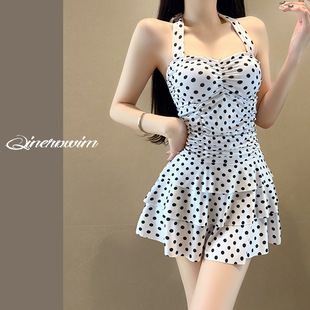 Ӿ��Ů���B�w�͹Ų��c¶����������ȹʽ�����@���ڶǜ�ȪӾ�����l