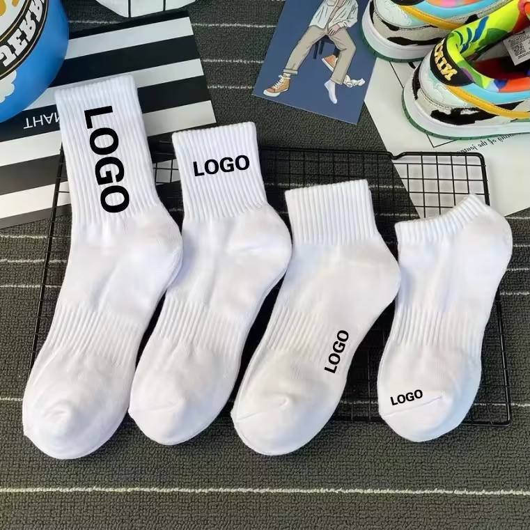 Fashionable Breathable Mid-Calf Quarter-Length Invisible Casual Custom Solid Color Nylon Men's Socks