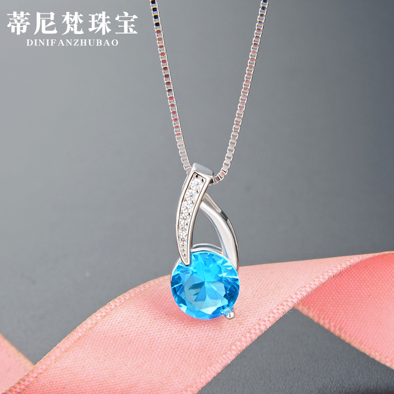 Moda al por mayor accesorios personalizados clavícula cadena estilo japonés y coreano s925 plata ZIRCON colgante collar de cristal fresco para las mujeres