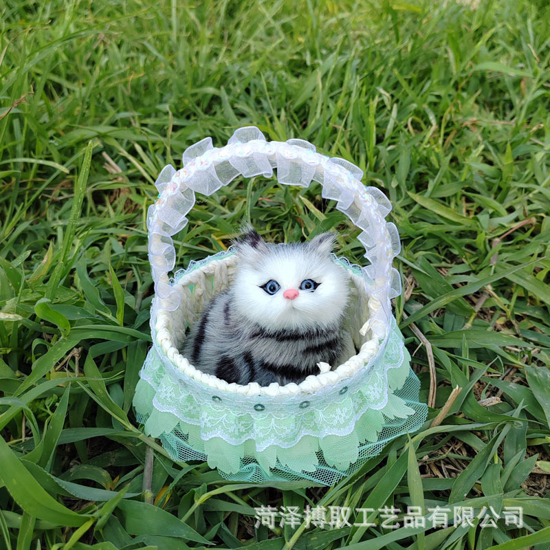 猫のレースを模倣したバスケットと呼ばれます。猫の誕生日プレゼント工芸品の置物は動物の模型レースを模倣します。|undefined