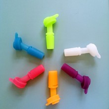 ������camelbak��ͯˮ�����ҧ��������m�w  ����ˮ�ع��z���l