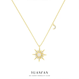 耳钉;项链;耳环