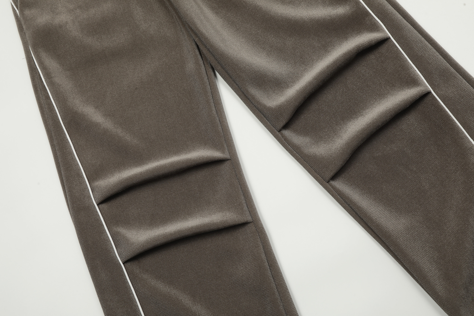 Herren Freizeithose In Matter Optik Für Den Herbst_voghion.com