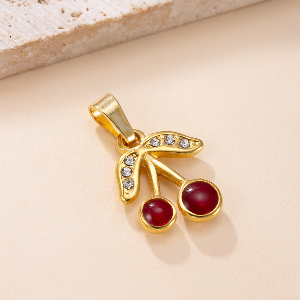 Colgante único Moda europea y americana Joyería de acero inoxidable Color Drop Oil Colgante de cereza tridimensional Accesorios de bricolaje Colgante al por mayor