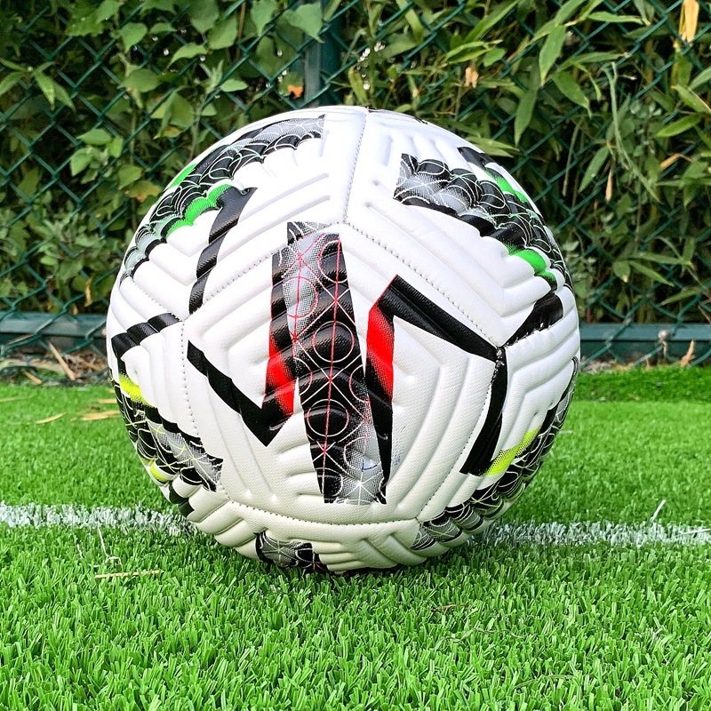 ミシン縫いサッカーフットボールワールドカップヨーロッパカップアメリカカッププレミアリーグ試合トレーニングNo.5 PVCサッカー卸売|undefined