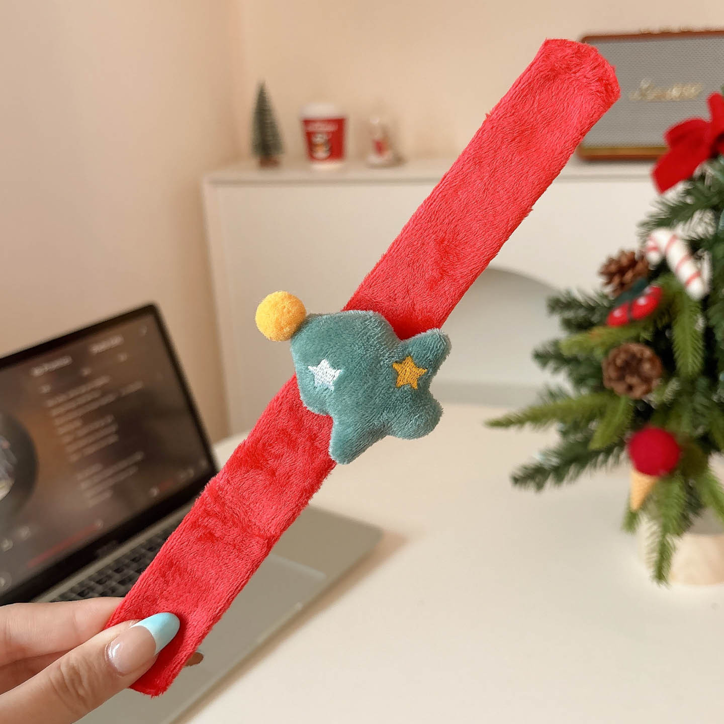 Decoraciones de Navidad para niños regalos anillo de muñeca Yiwu productos pequeños anillo de palpitación de alce al por mayor