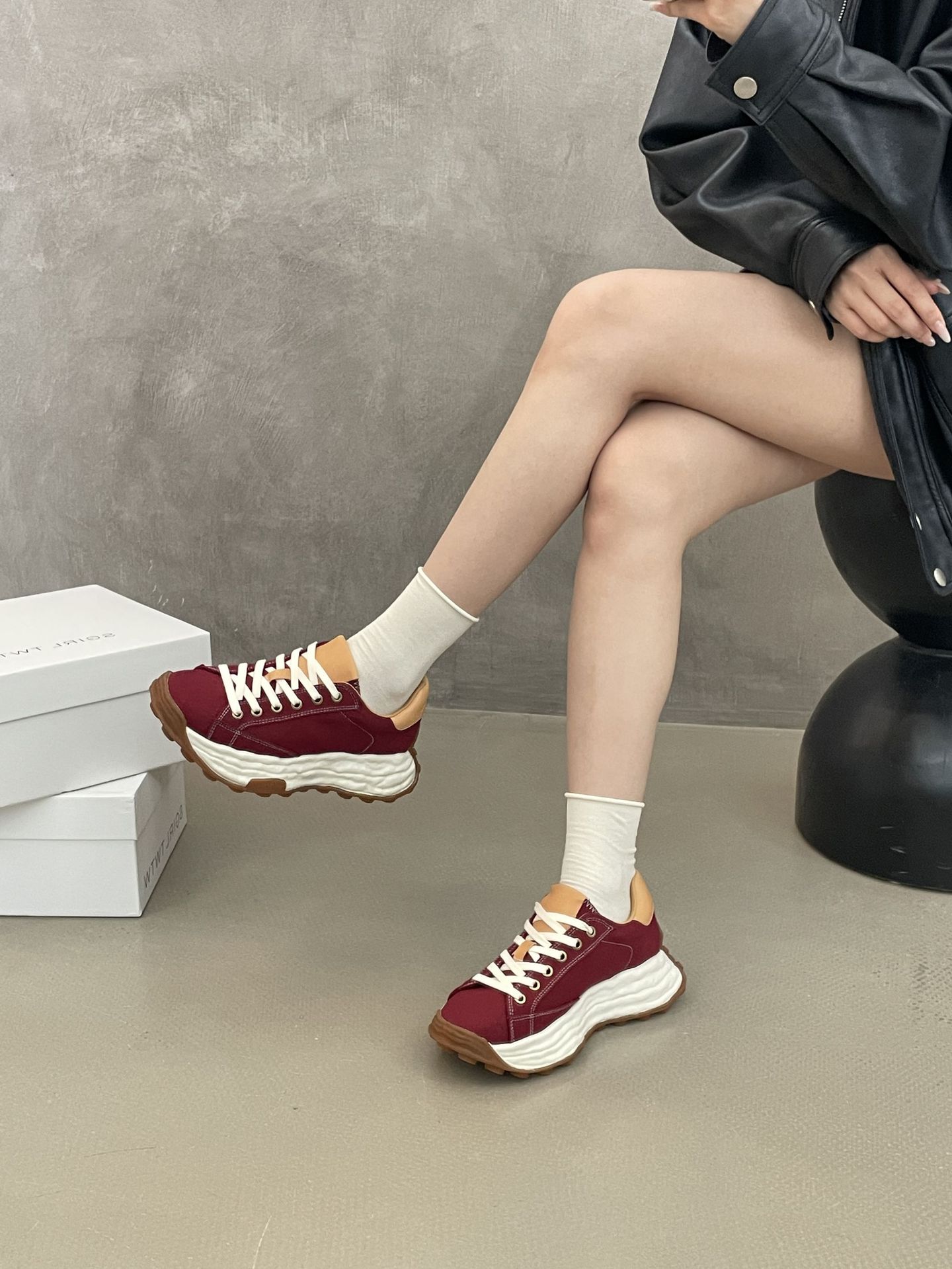 SGIRL TWTW High-End Design Casual For Women 2025 Thick-Soled Forrest Gump Dissolving Sports Versatile Dad Shoes_vogvips.com