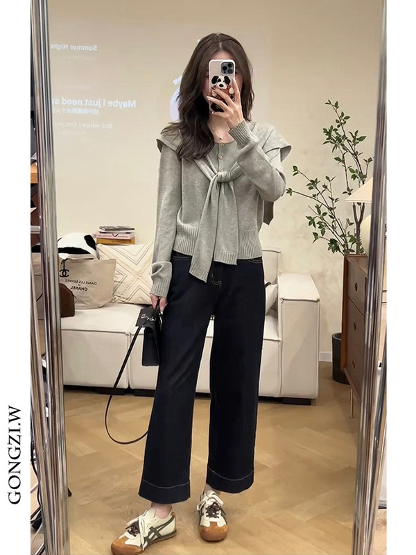 一整套入秋穿搭设计感时尚披肩针织上衣女直筒显瘦九分牛仔裤套装|undefined