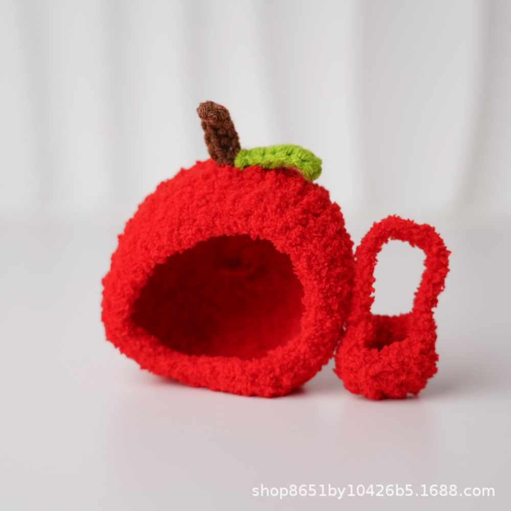 Apple, small, red