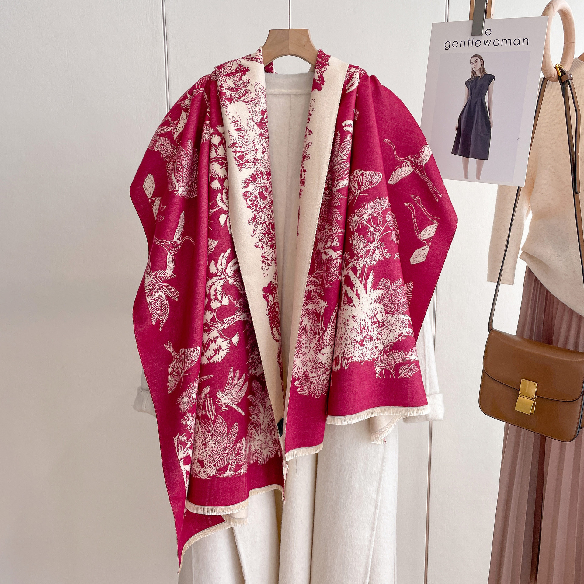 秋冬爆款民族风仿羊绒披肩时尚短气质须流苏长巾外贸热销保暖围巾