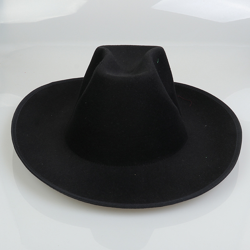1HAT402I.JPG