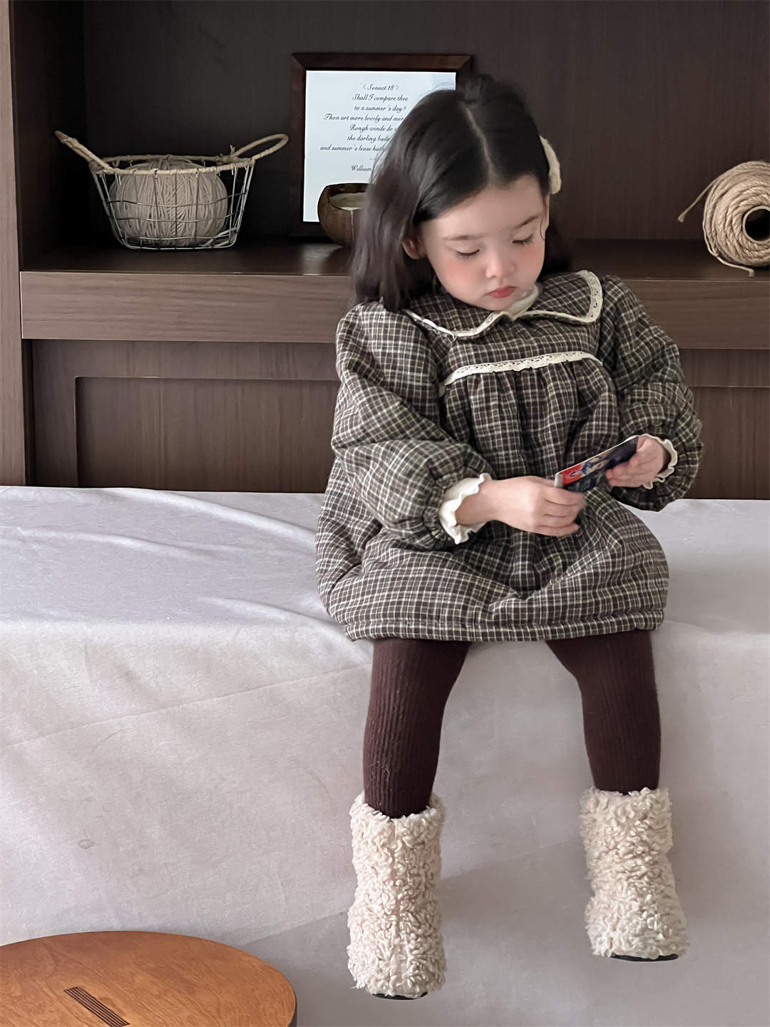Invierno infantil de lana vestido a cuadros vestido de bebé 2024 ropa de invierno coreana ropa infantil vestido de niñas grueso image 3