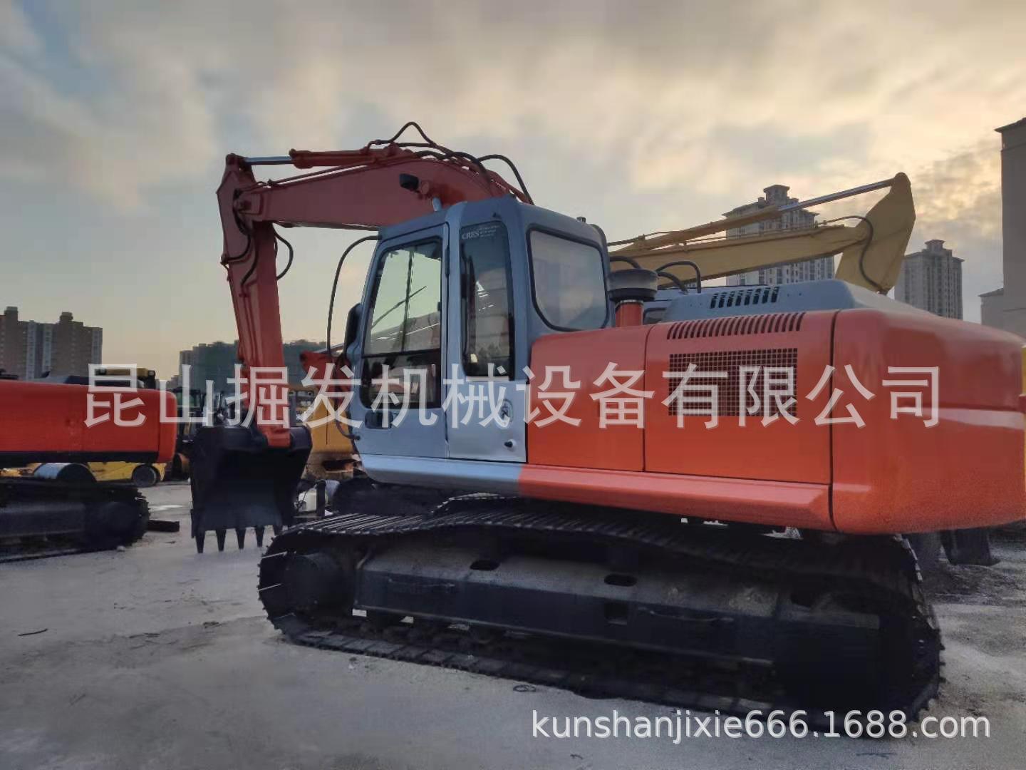 二手日立ZX240挖掘机 24吨挖掘机出售