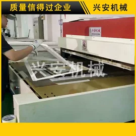 裁断机;复合机;服装机械设备