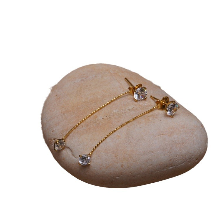 Deux zircons longs pour femmes, simples et polyvalents, avec un tempérament de niche personnalisé. Style minimaliste et cool_voghion.com