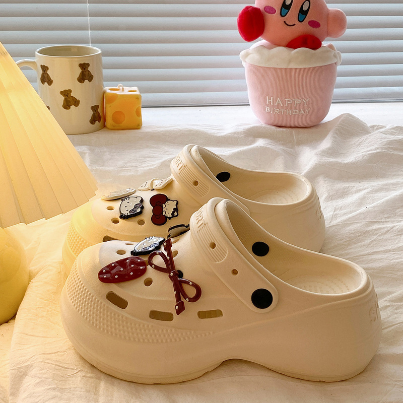 Cross-Border 2026 Summer Thick-Soled Closed-Toe Outdoor Fashion Versatile Non-Slip Height-Increasing Eva Clogs for Women Wholesale