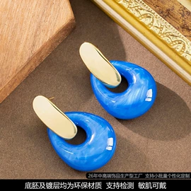 耳钉;耳环;戒指
