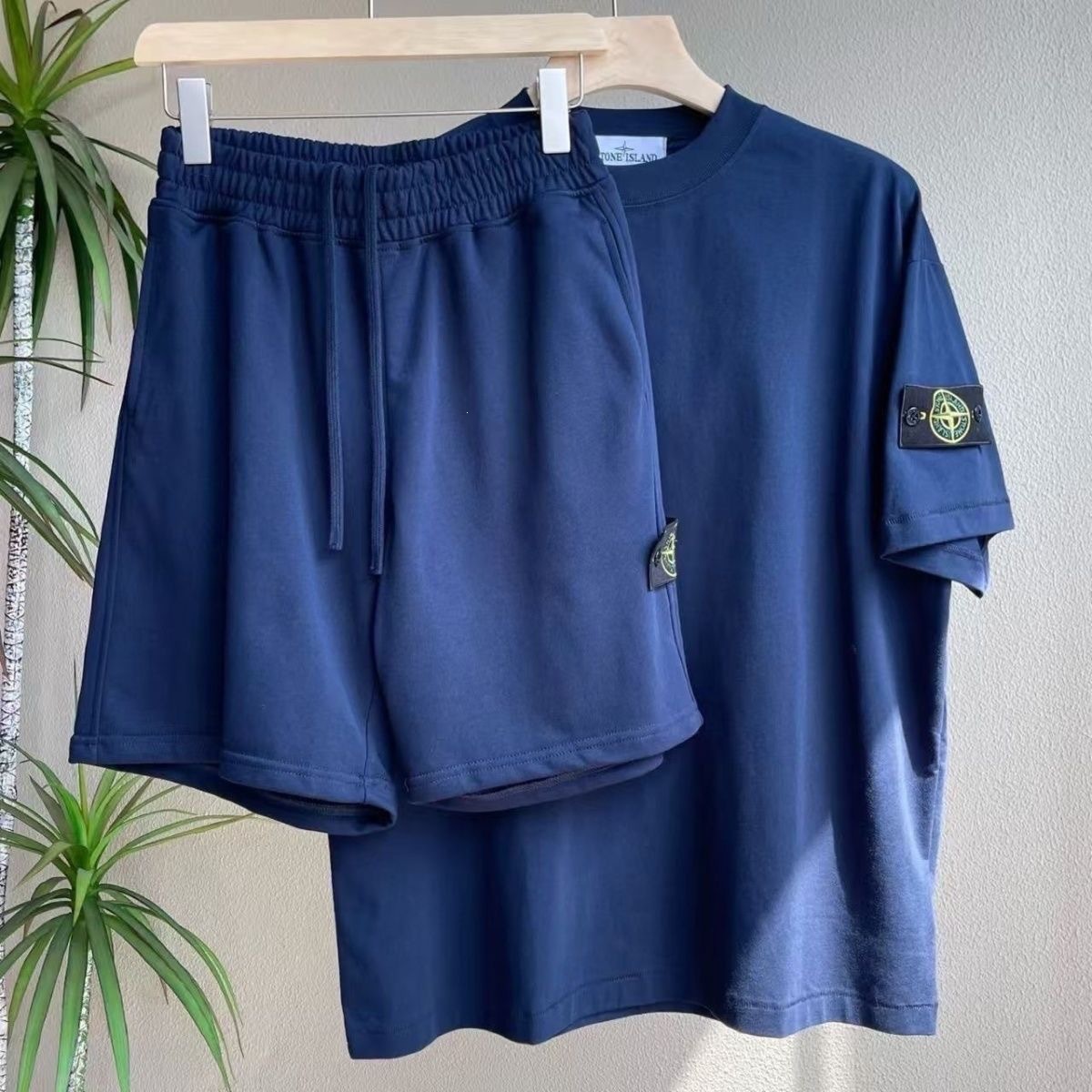 Stone short suit navy blue