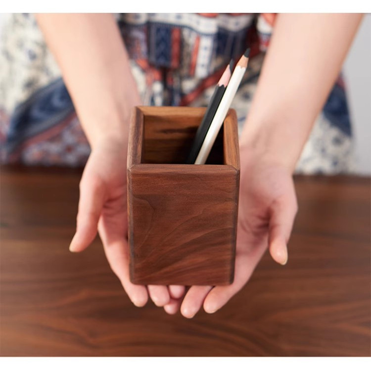 Negro nogal moderno minimalista titular de la pluma estudiante de almacenamiento de madera maciza creativa Oficina de escritorio decoración titular de la pluma de lujo