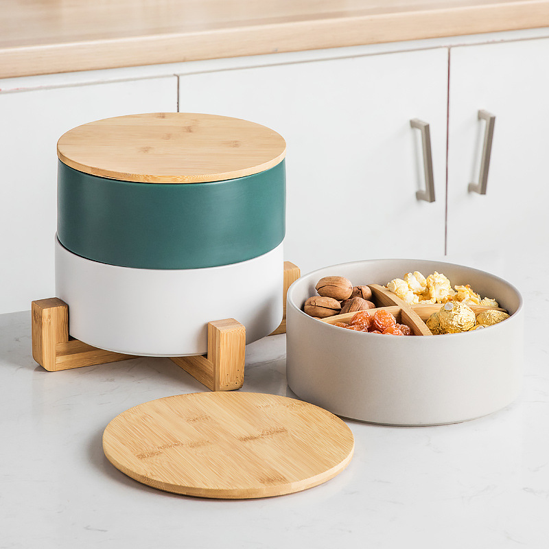 Caja de caramelo de cerámica de bambú nórdico hogar sala de estar mesa de café de cerámica plato de fruta seca compartimiento con tapa Internet Celebrity Snack Plate