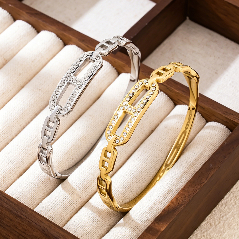 Fashionable Cross-Border Best-Selling Titanium Steel Bracelet, Simple and Versatile for Daily Wear, Stainless Steel Clasp Bracelet