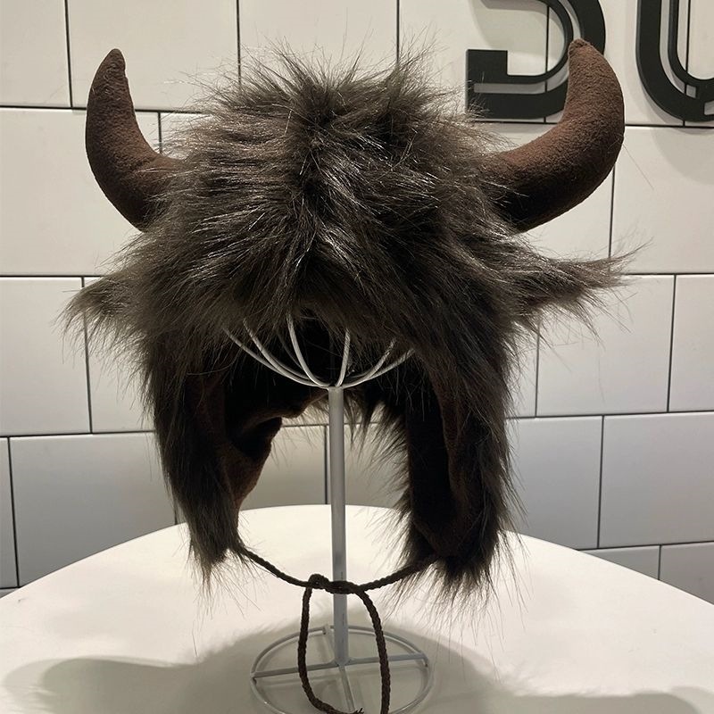 Toro Demon King Sombrero con forma de cuerno, peludo, sombrero Lei Feng, hombres y mujeres, gorro de oreja cálido de invierno más sombrero de algodón de ciclismo grueso de terciopelo