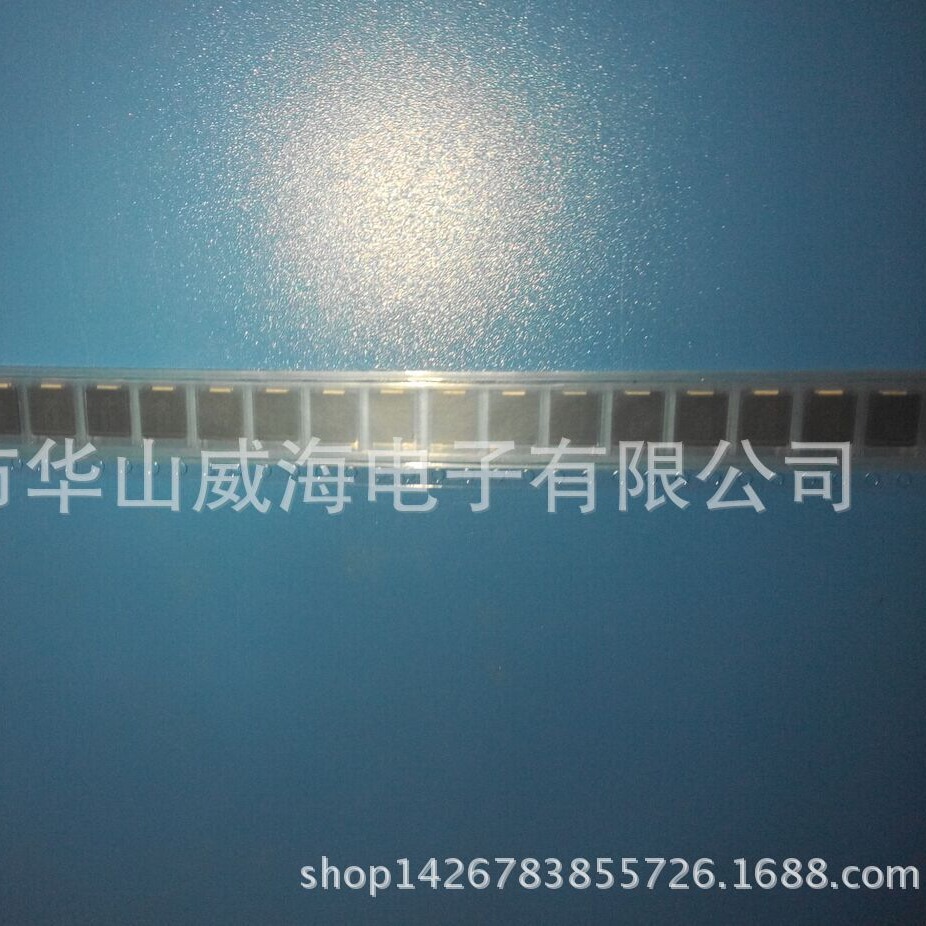 1SMB30CA （华山威海）SMB(DO-214AA)TVS 肖特基二极管 直插贴片