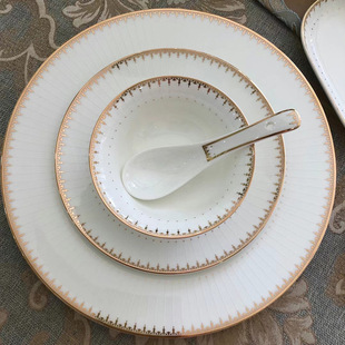 Manufacturer Customized Logo Phnom Penh Bone China Hotel Countertop Tableware Daily Porcelain 10-Head Dishes and Spoons Starry Sky