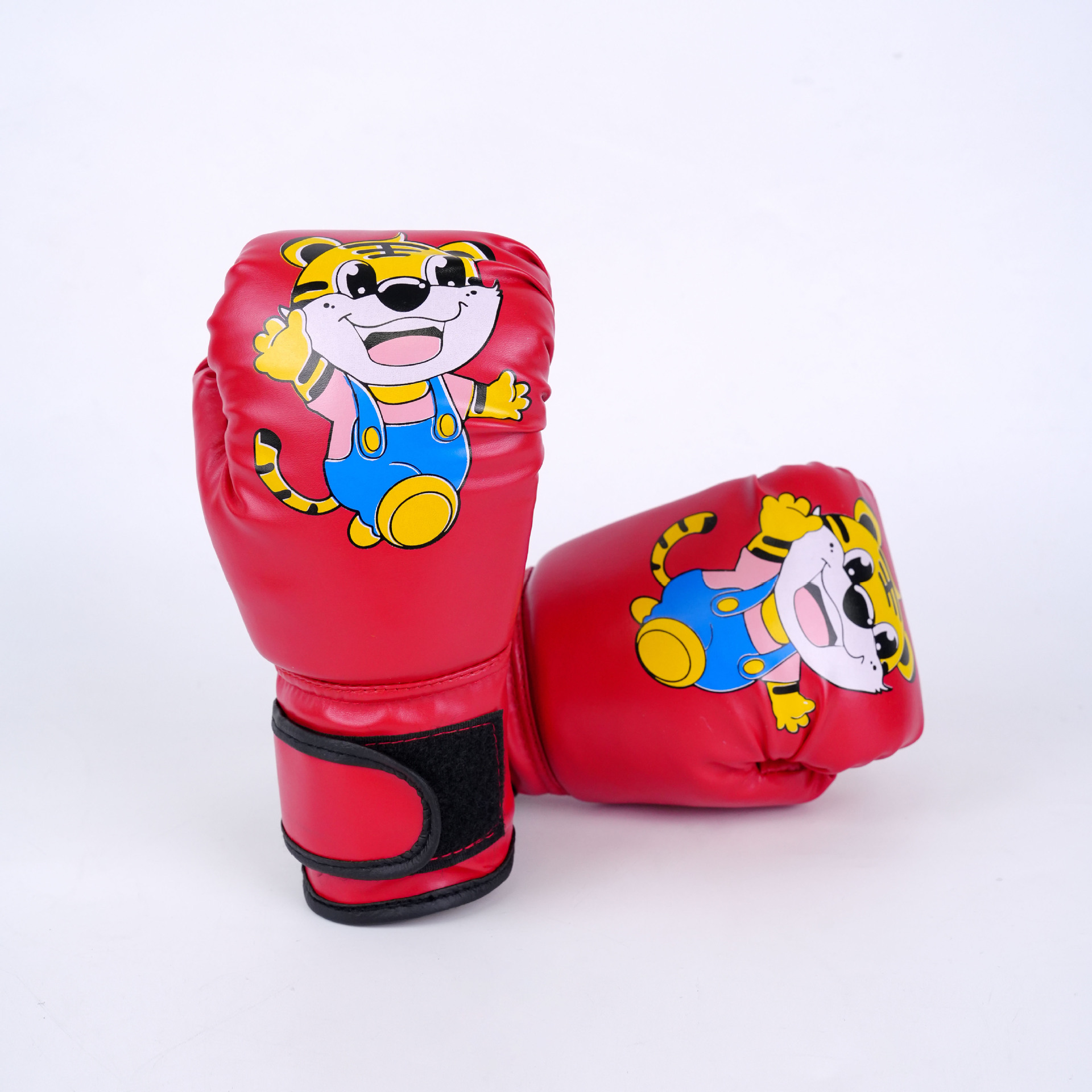 ボクシングの手袋の虎の爪の半分の指の拳は子供の成人をかぶせて放散して訓練します。