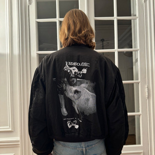 ERD�n���ĸ�����25FW�i��Bomber�ް��OӋ�޷��A��������ͬ��