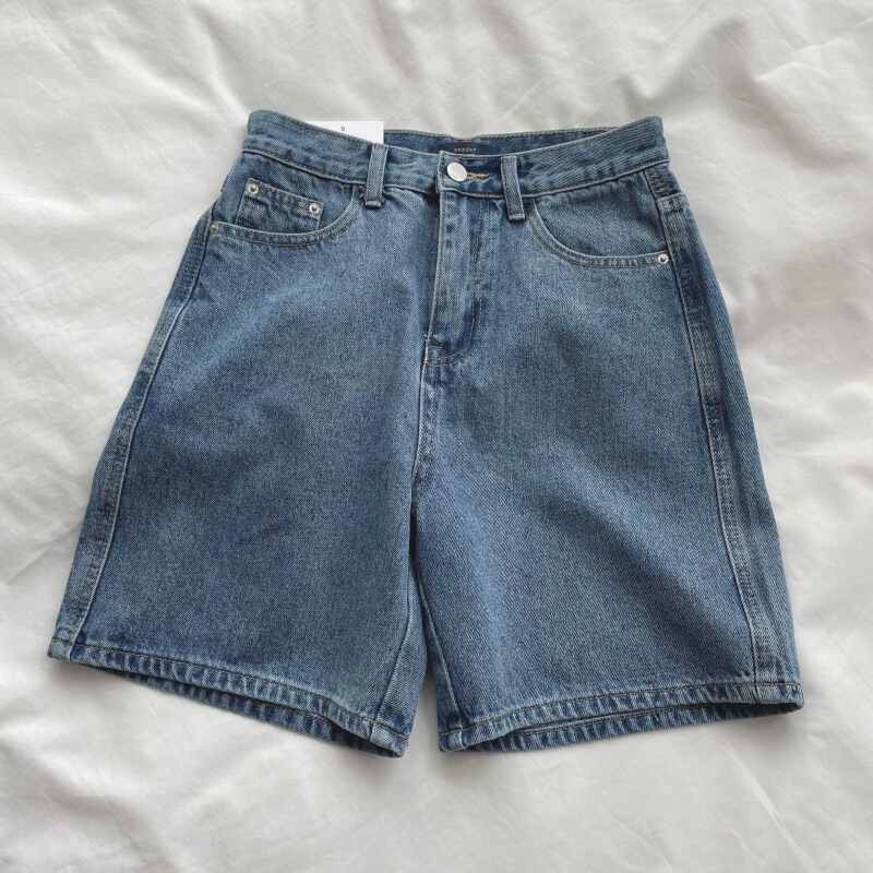 Women's Summer Thin Denim Shorts 2026 New High-Waisted Straight Loose Fit Plus Size Wide-Leg Mid-Length Shorts for Petite Figures