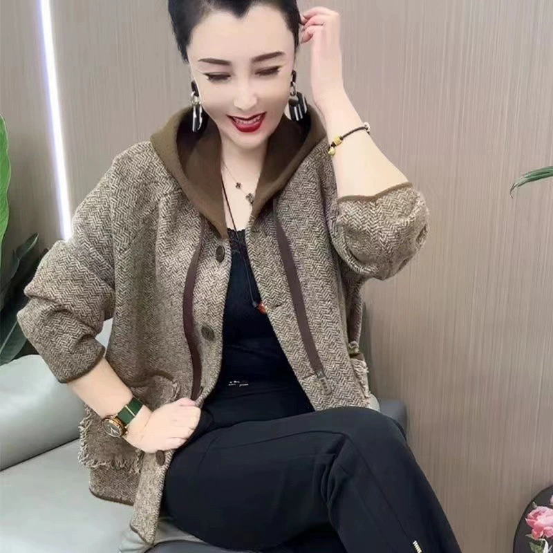 Осенний шерстяной кардиган-жакет для мамы, стиль Chanel, западный стиль, от Jingxuan Chun, кофе/карамель, размер L-4XL
