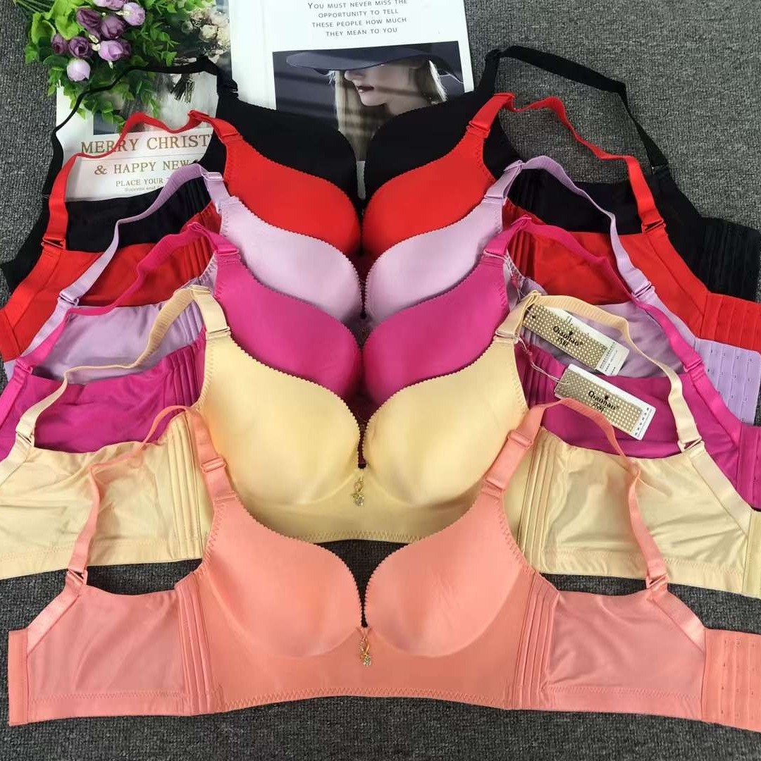 Comercio exterior nueva marca del Sudeste Asiático Ropa INTERIOR DE MUJER SOLTERA extranjera cómoda inalámbrico brillante sujetador sin costuras fábrica al por mayor