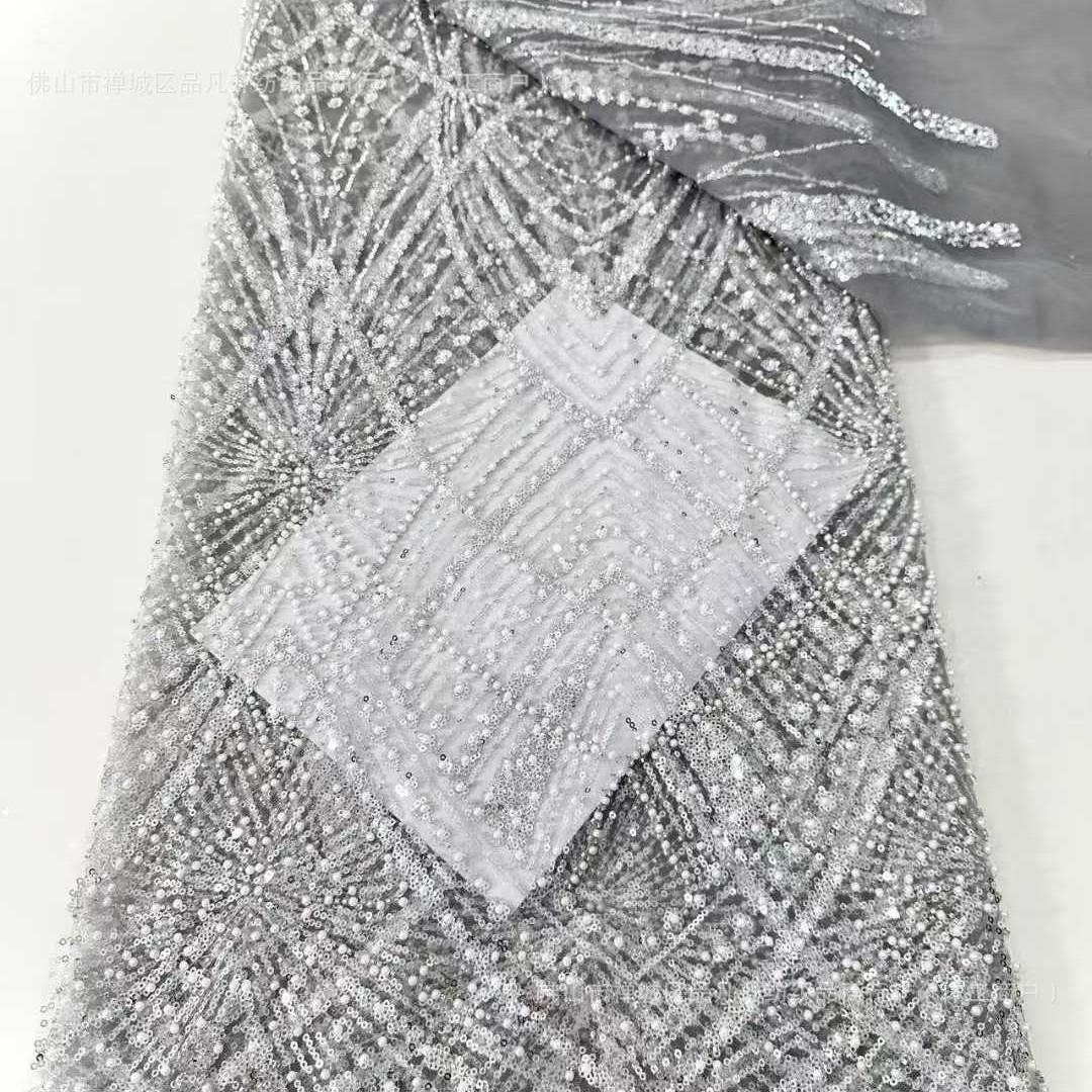 Tejido de bordado de tubo de cuentas Tejido de abalorios de malla Tejido de vestido de novia de mujer de lujo ligero de alta calidad europeo y americano
