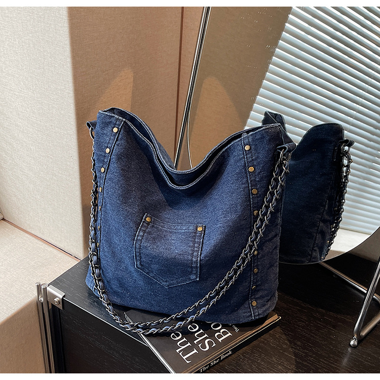 Versión coreana del bolso de gran capacidad para mujer 2025 nuevo bolso de mensajero de hombro de mezclilla retro bolso de viaje casual image 9
