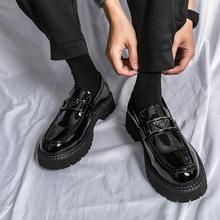 2025外贸英伦增高男士大头皮鞋漆皮亮面休闲粗跟乐福鞋发型师潮鞋
