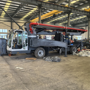 ����������ݔ�ͱ�һ�w�C�ۼܱ�܇��ý���ʩ������Դ�^�S�ҹ��S