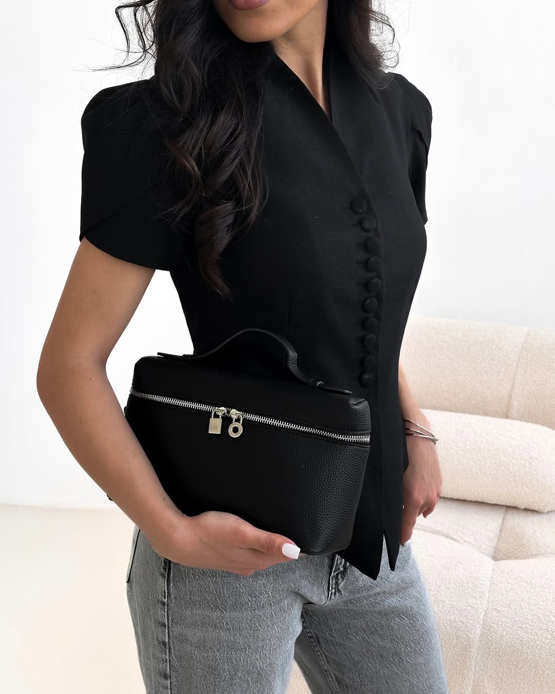 Camicia asimmetrica con bottoni a maniche corte per donna_voghion.com