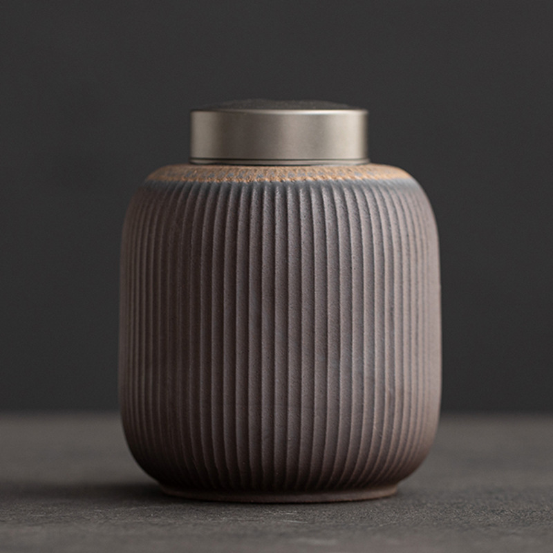 Sikkim-threaded Gilt-Leaf Tea Canister | Japanese-Style Stoneware Storage Jars in Large and Small Sizes | Airtight Tea Caddy