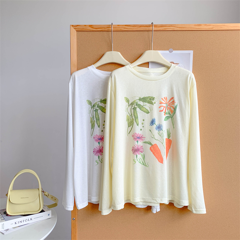 Cute Carrot Print Long-Sleeved Sun Protection Shirt with a Thin, Sheer Lyocell Loose-Fitting Top and Skirt