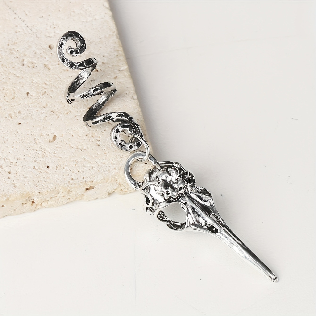 Gothische haarspeld met schedel en kraai voor dames retro legering_voghion.com