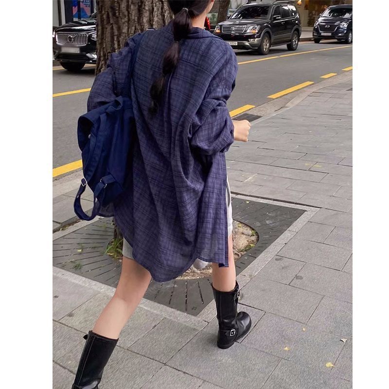 Japanese-Style Vintage Deep Blue Pure Cotton Plaid Shirt for Women, Early Autumn 2026 New Model, Minimalist High-End Feel Top Japanese-Style Vintage Deep Blue Pure Cotton Plaid Shirt for Women, Early Autumn 2026 New Model, Minimalist High-End Feel Top