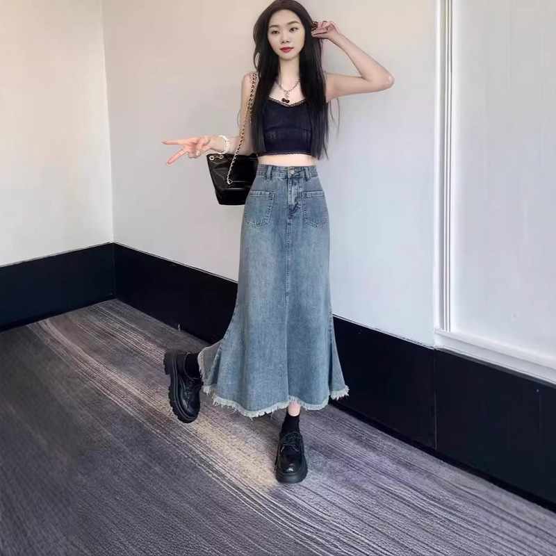 Women's Long Fishtail Skirt Denim Skirt Retro Plus Size New Style 2024 Spring and Summer Fringed High Waist Slimming Mid-Length Women's Long Fishtail Skirt Denim Skirt Retro Plus Size New Style 2024 Spring and Summer Fringed High Waist Slimming Mid-Length