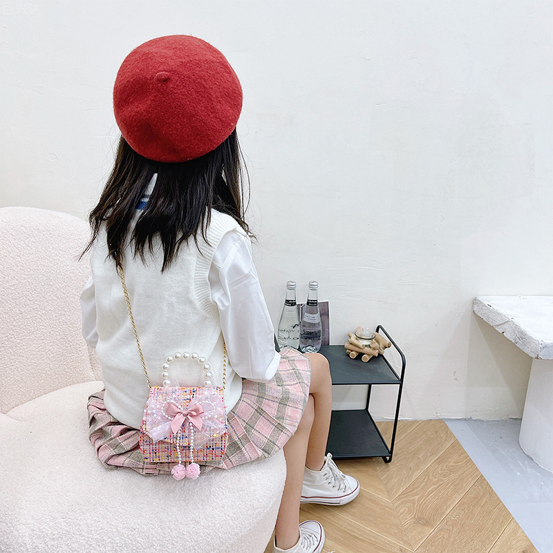 Bolsa de moda para niños 2021 otoño e invierno nuevo algodón y lino de lana estilo Chanel arco perla bolsa de mensajero portátil para niñas